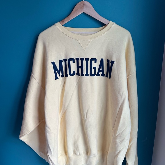Gear For Sports Other - NWT Vintage Michigan Sweatshirt